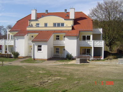 In diesem Haus haben wir eine Wohnung f�r 5 N�chte bezogen, da war eine Sauna drinn, ein Whirlpool und eine Musikanlage die ich jeden Tag bedienen durfte.